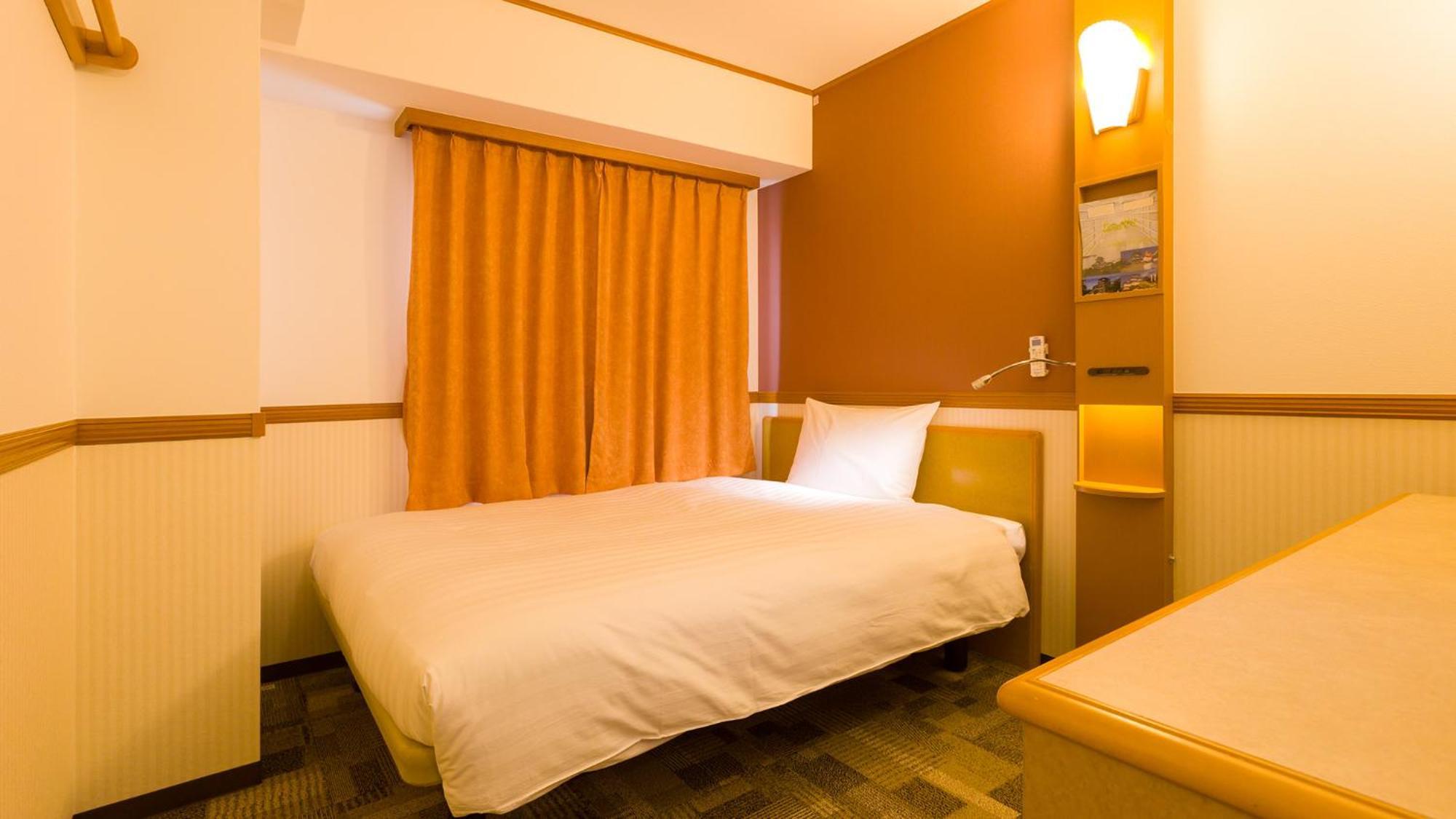 Toyoko Inn Hirosaki Ekimae Szoba fotó