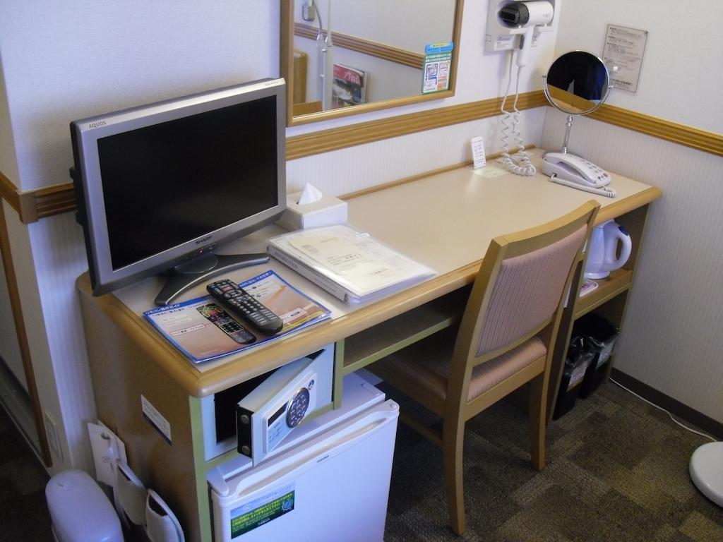 Toyoko Inn Hirosaki Ekimae Kültér fotó